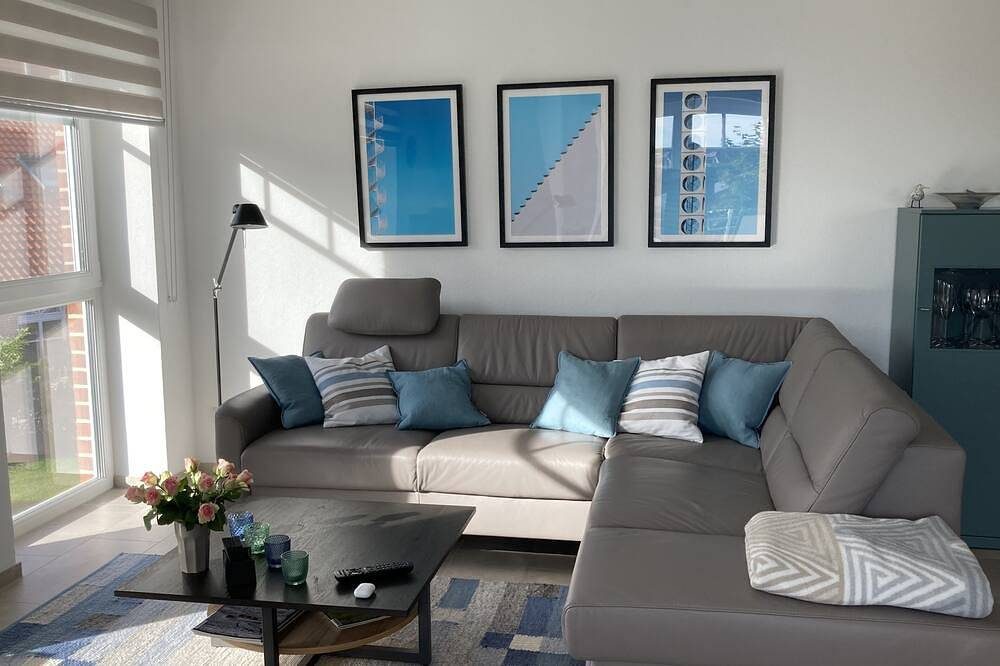 Neue Ferienwohnung (80qm) für 2 Personen mit Balkon in traumhafter Lage