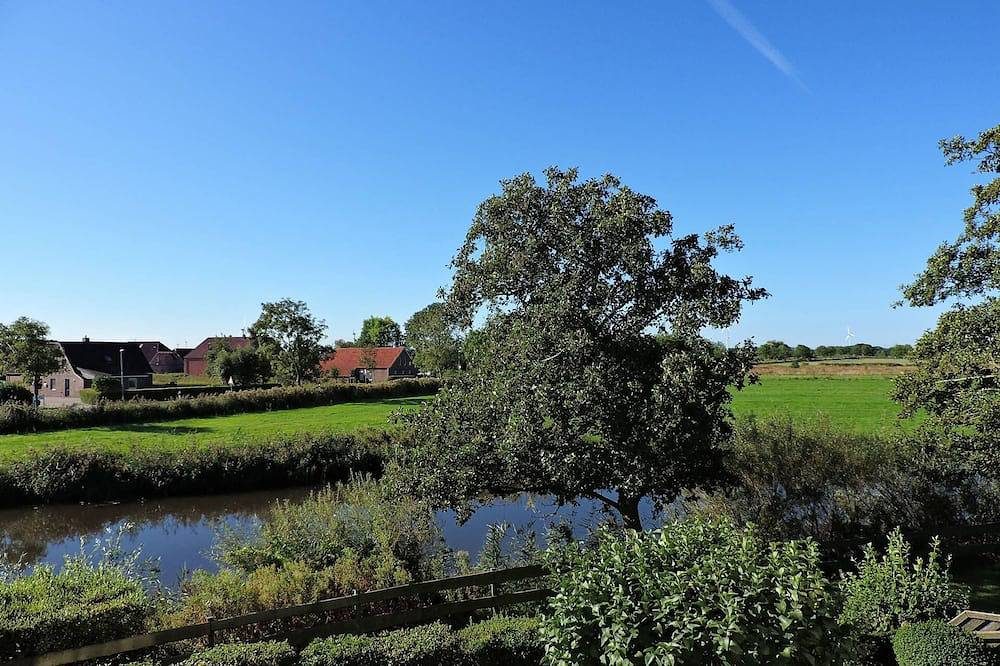 Cute upper apartment Lüttje Nest with a view of the canal — Bild 4