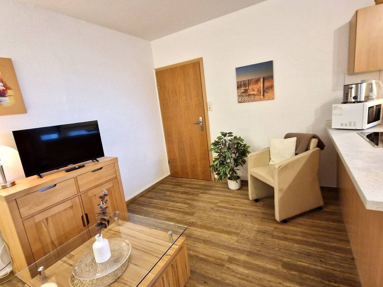 strandnahe Ferienwohnung im Ergeschoss mit geschlossener Terrasse für 2 Pers. — Bild 4