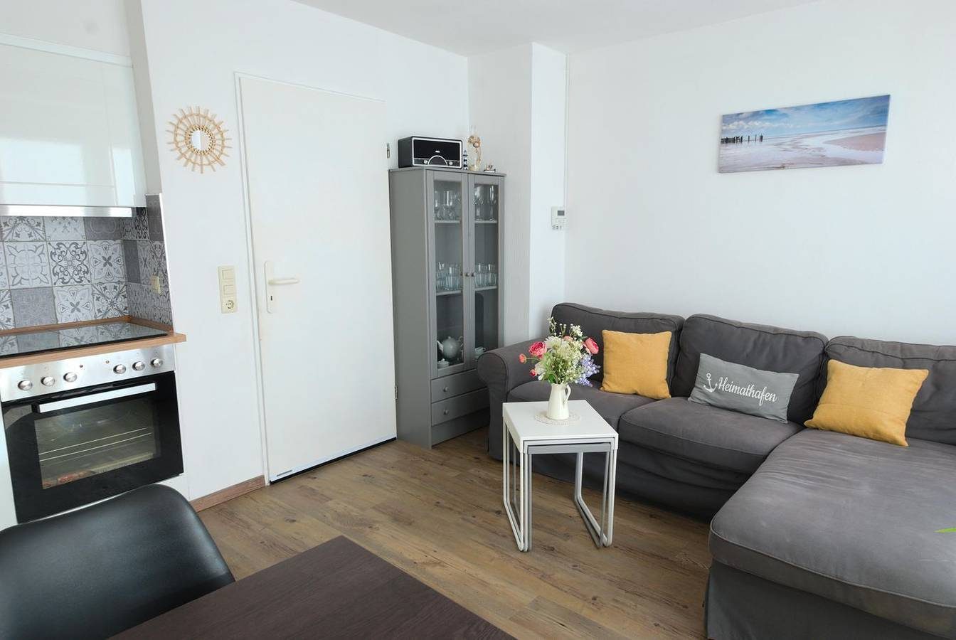 Gemütliche, strandnahe Ferienwohnung für 4 Personen, 2 Schlafzimmern und Balkon — Bild 3