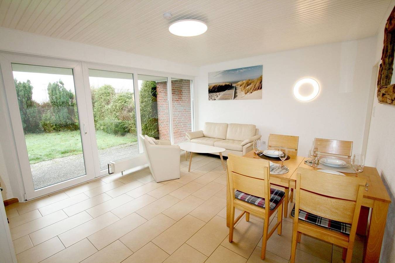 strandnaher Bungalow in Norddeich, Platz auf 65 m² für bis zu 4 Pers. — Bild 5