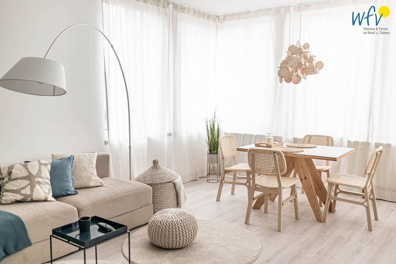 Romantische Luxus-Ferienwohnung Oscar im Haus Hummer Köbes auf Juist — Bild 2
