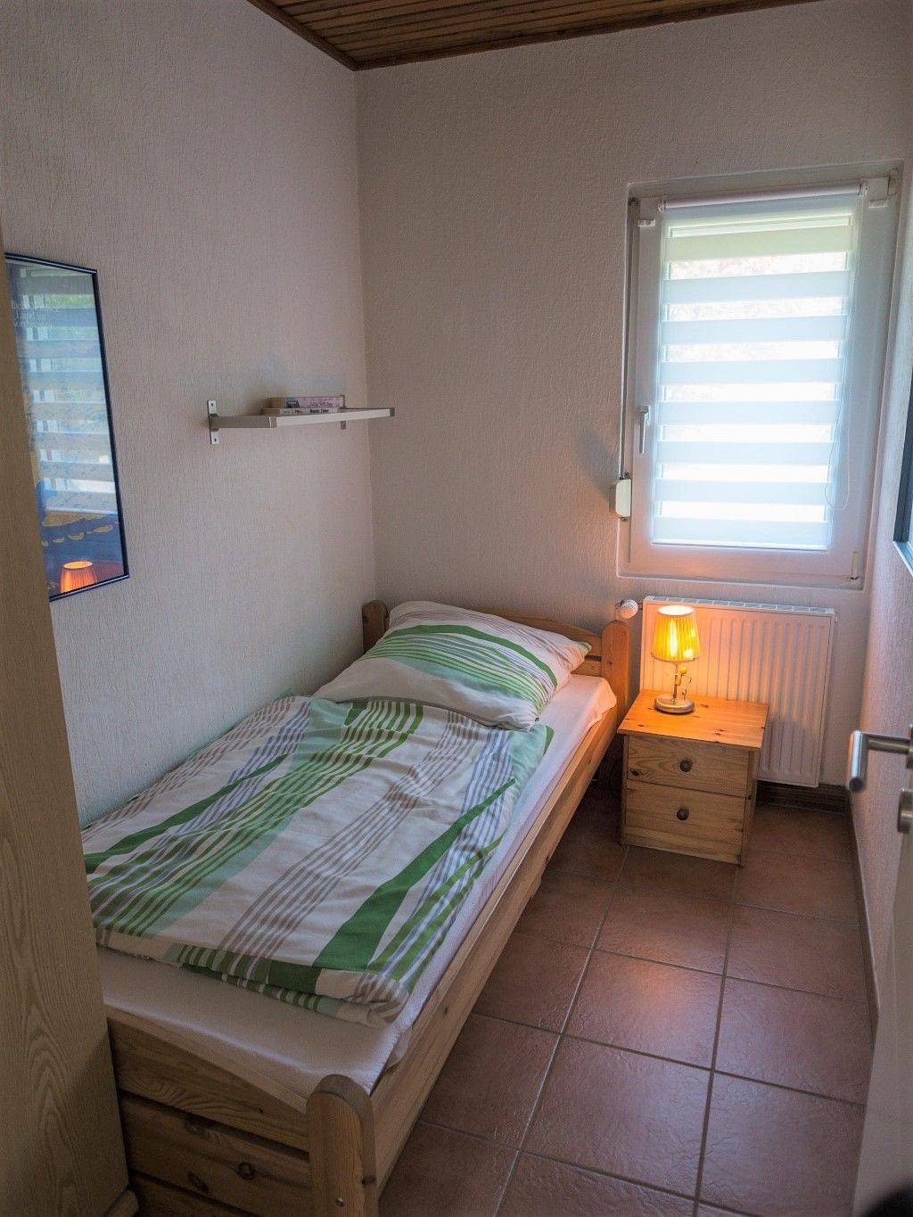 Bungalow in bester Lage von Norddeich, ca. 100 m vom Sandstrand entfernt — Bild 5