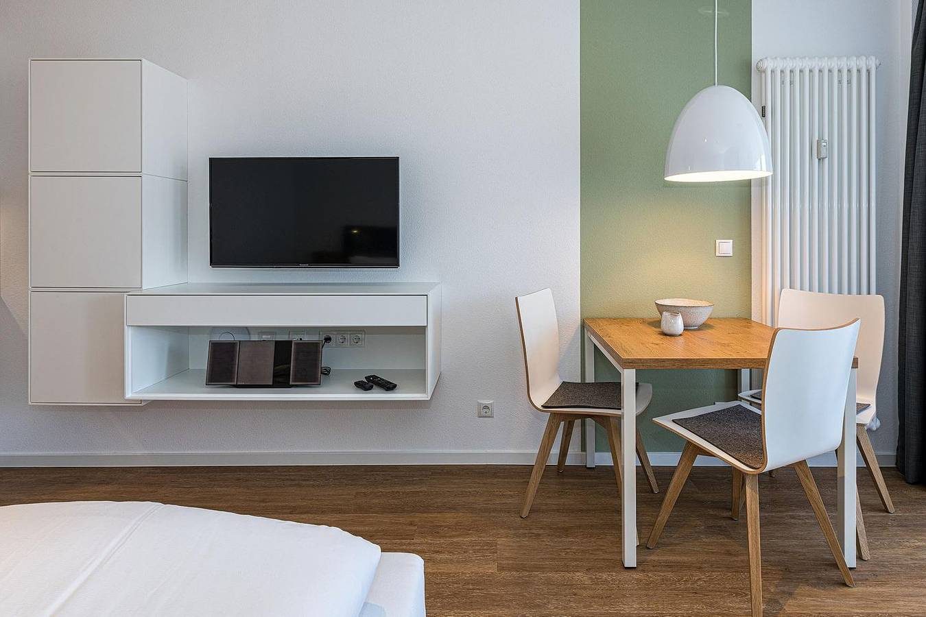 Strandnahes 1-Zimmer Apartment mit Balkon, Parkplatz, Schwimmbad- & Saunanutzung — Bild 5
