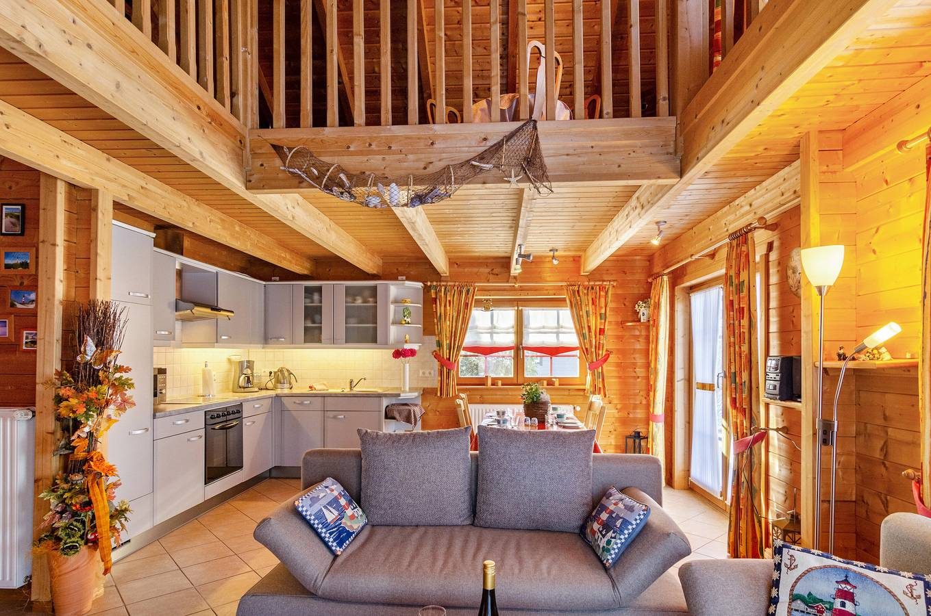 Ferienhaus 'Emslandstube' mit Seeblick, privater Terrasse und eigenem Garten — Bild 2