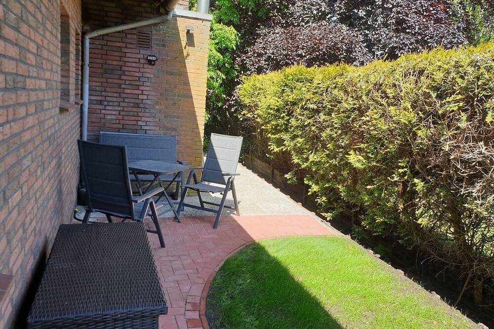 Ferienhaus Am Kurpark Norddeich mit Terrasse und Garten 2 Schlafzimmer 4 Pers. — Bild 3