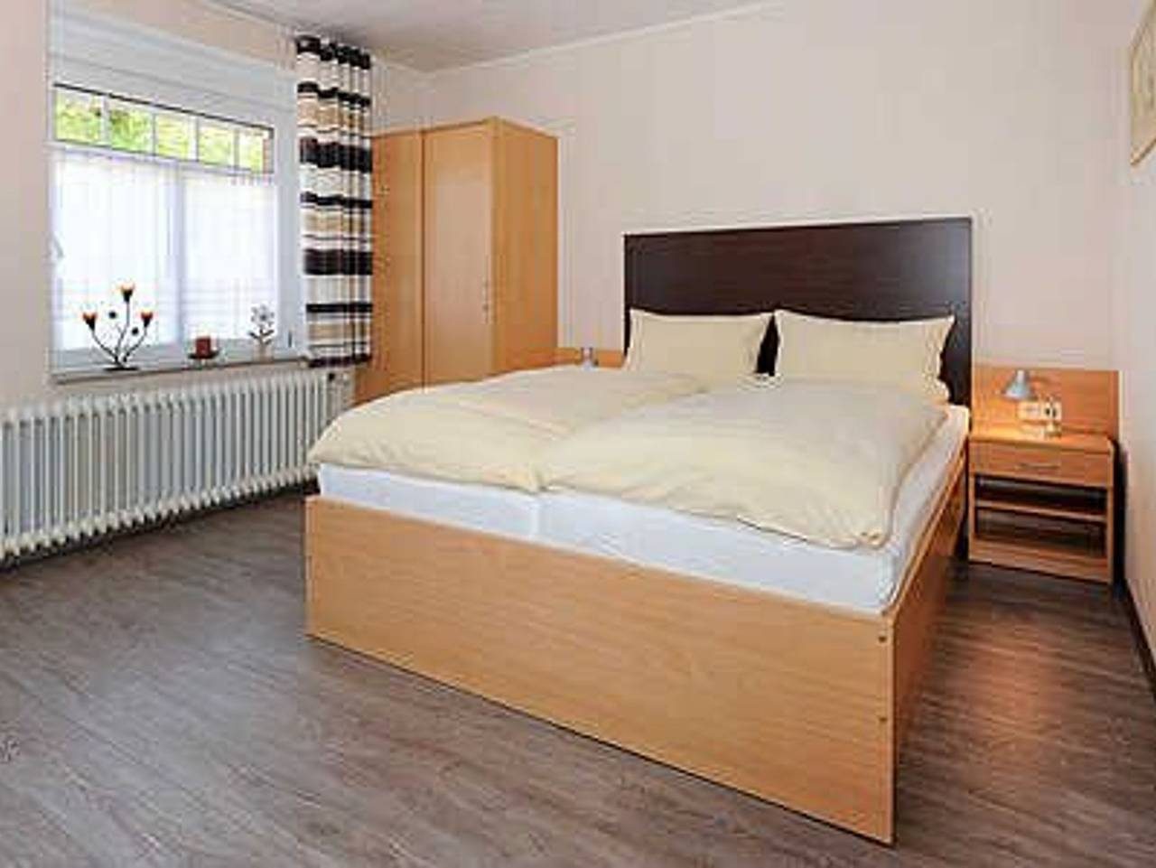 Burg-Gaststätte — Bild 3