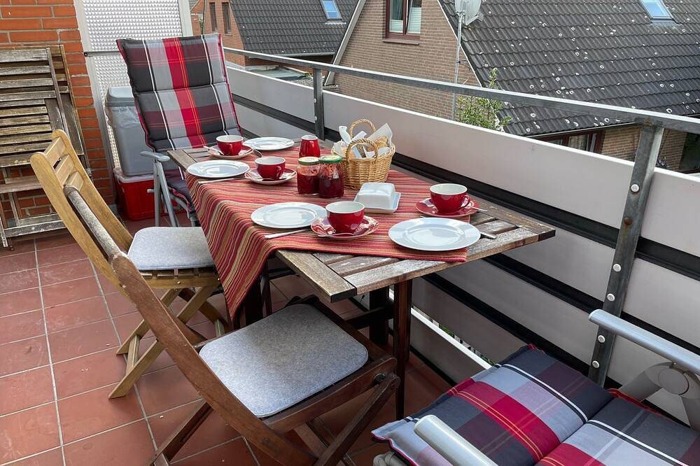 gemütliche u.zentrale Fewo auf 2 Etagen im Süderhaus , Südbalkon, 3 Sz — Bild 5