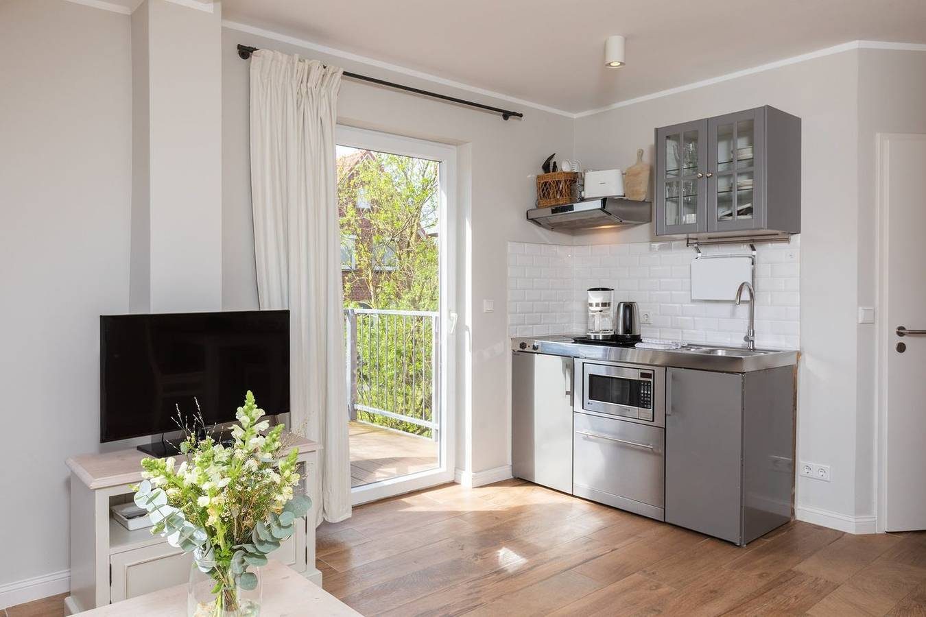 Ferienwohnung in ruhiger Lage mit Balkon — Bild 2