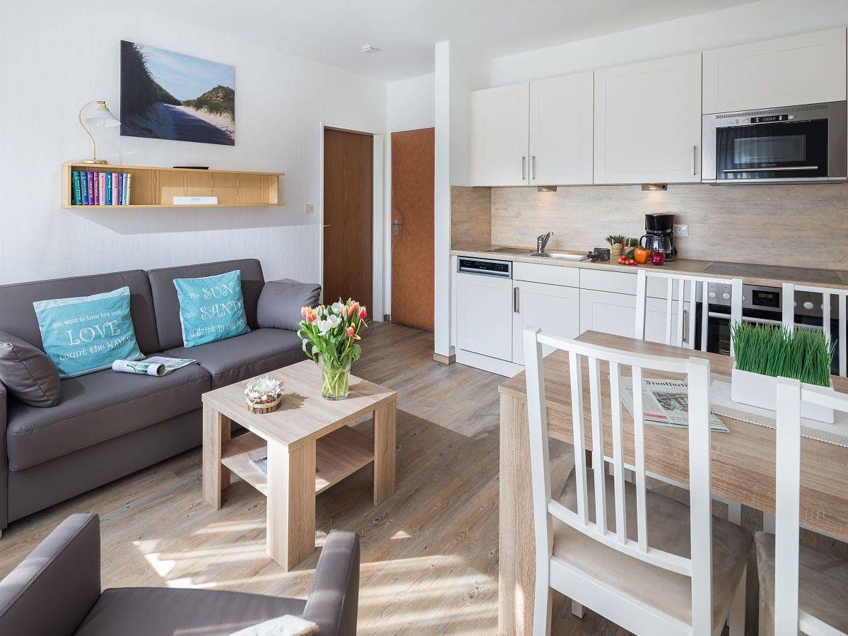 2-Raum Fewo (Nora 3) für 1-4 Personen befindet sich in der 1. Etage des Hauses. — Bild 5