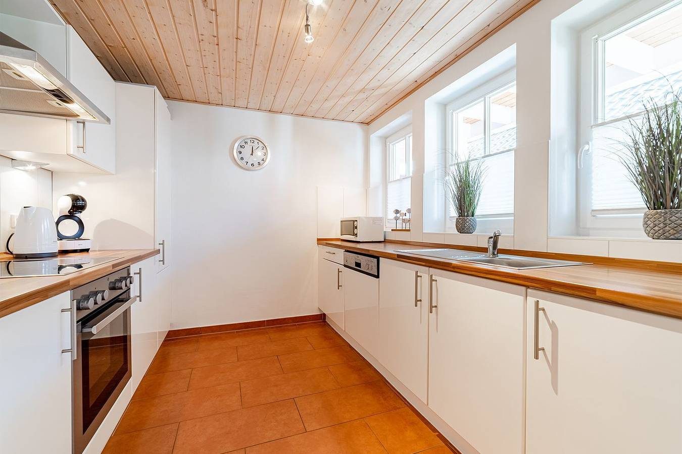 Möwennest - Moderne Ferienwohnung mit Terrasse und hochwertiger Ausstattung — Bild 2