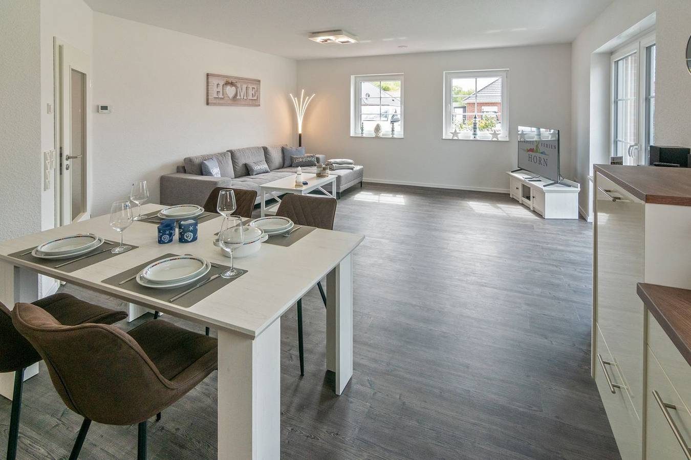Moderne Neubau-Doppelhaushälfte Landhaus Seewind mit Sauna — Bild 2