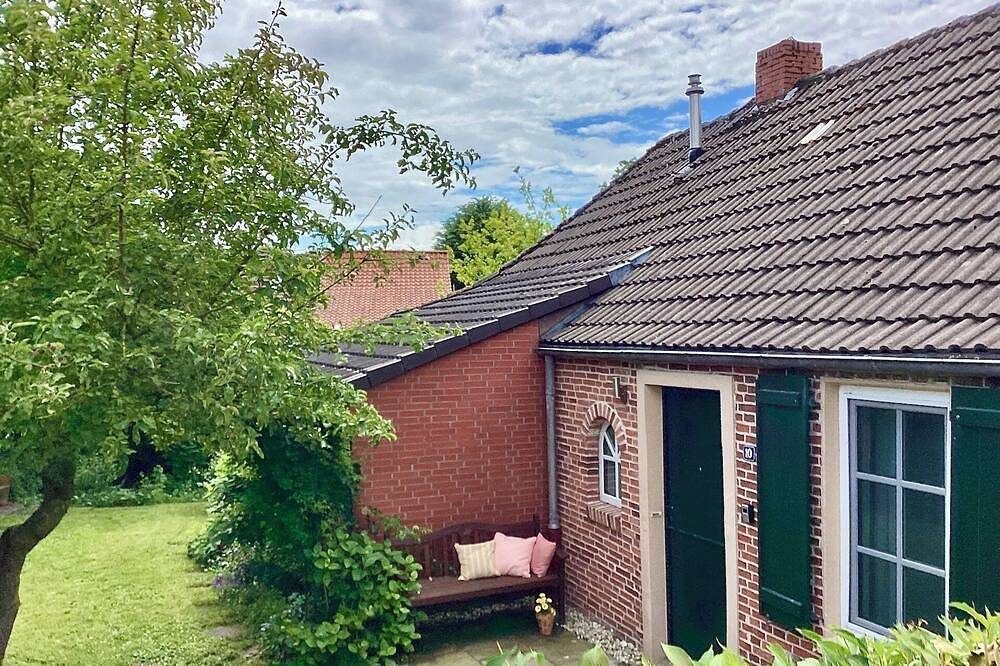 neu: idyllisches Landarbeiterhaus auf 85 m2 in Dollart-Deichnähe, Garten, für 4 — Bild 2