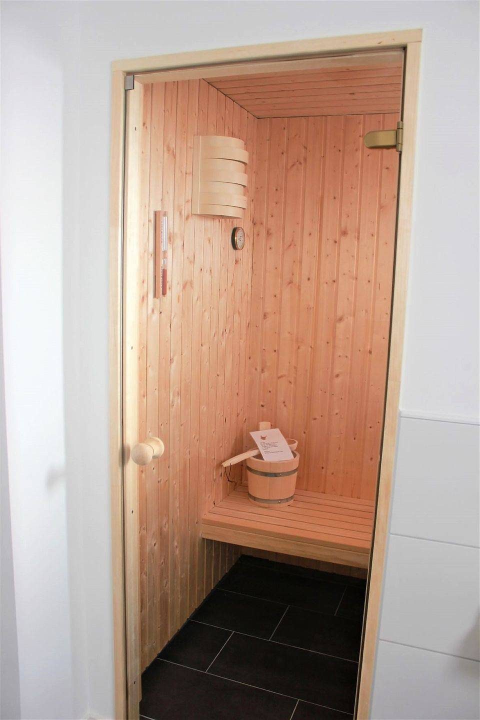 Moderne, hochwertige Ferienwohnung, Sauna, großer Balkon, strandnah — Bild 5