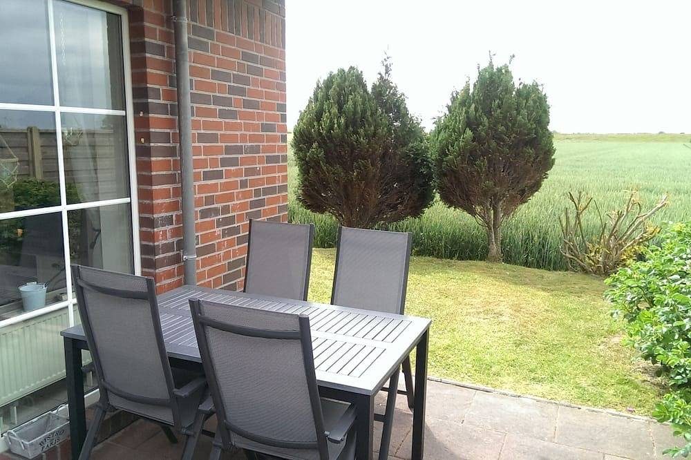 Quiet location, W-Lan, 300m to the beach, pets on request, family-friendly — Bild 2