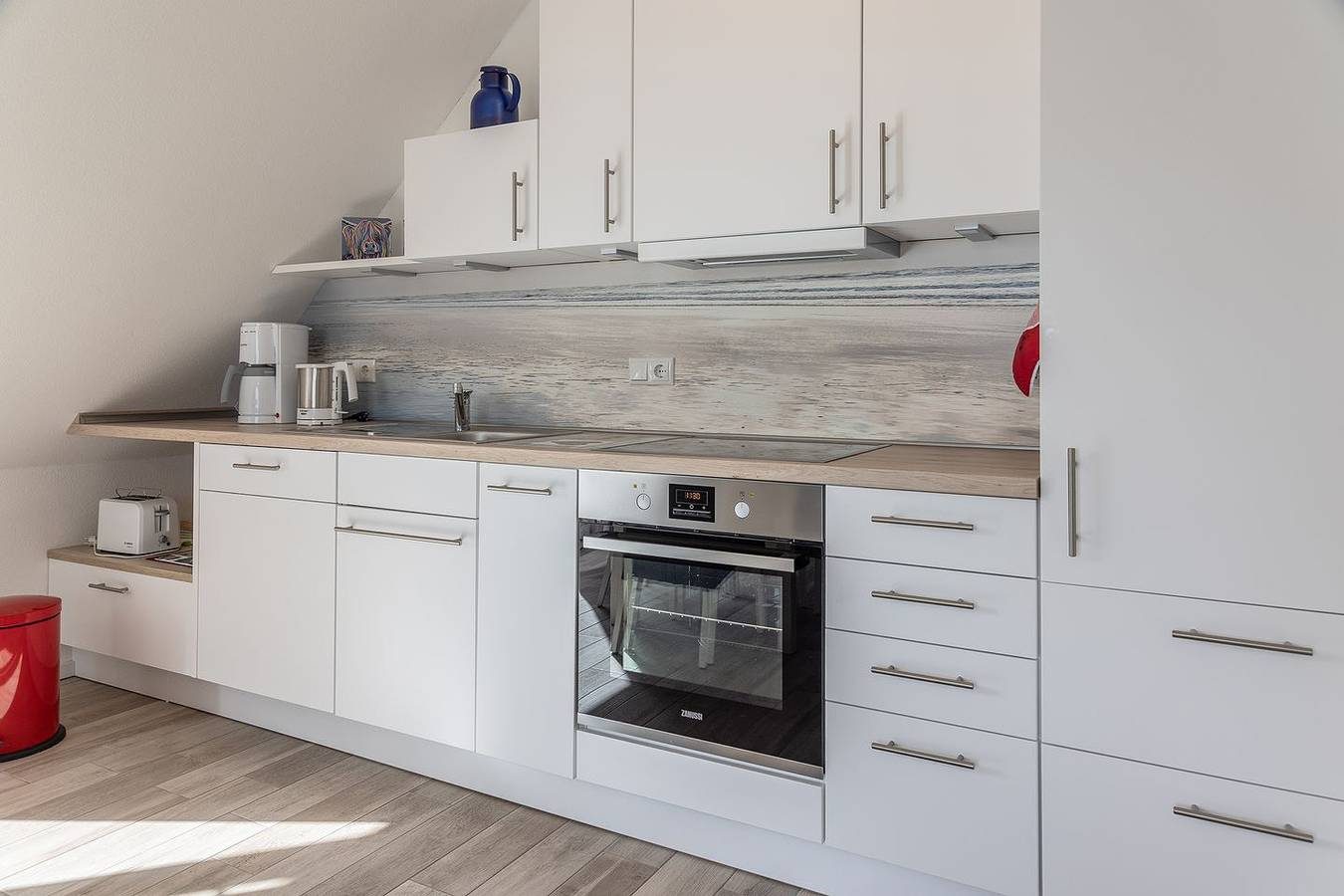 Obergeschoss- Ferienwohnung (Neubau, Fertigstellung 12-2019) mit kleinem Balkon — Bild 4