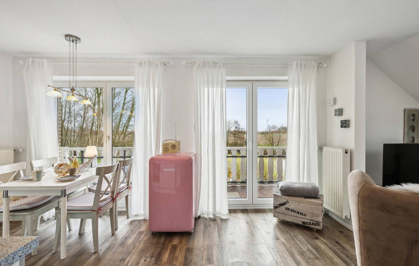 Gemütliches Küstenappartement mit Terrasse und Parkplatz — Bild 5