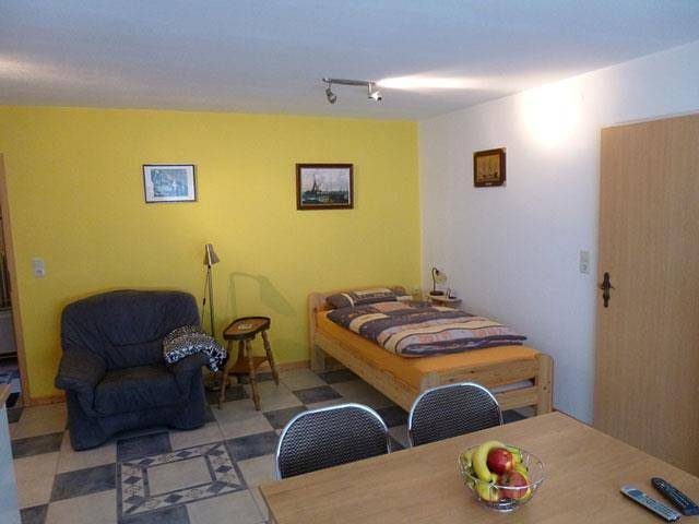 Ferienwohnung für 4 Personen mit Garten — Bild 4