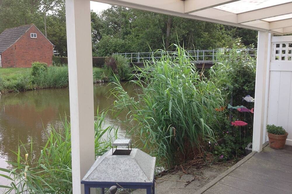 Haus am Kanal Nähe Greetsiel, Ruderboot\nangeln direkt vom Steg, Haustier erlaubt — Bild 5