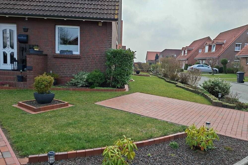 Ferienwohnung direkt am Deich,  zentrale ruhige Lage, modern,  Internet incl. — Bild 2