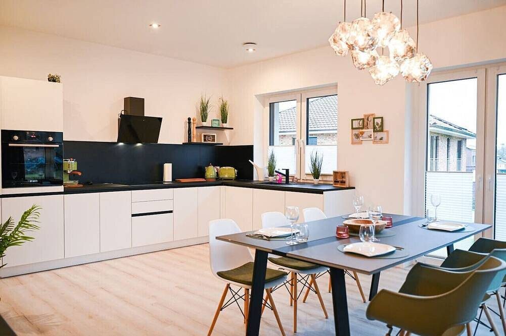 Traumhafte Residenz mit Balkon,  Parkplatz & Wlan