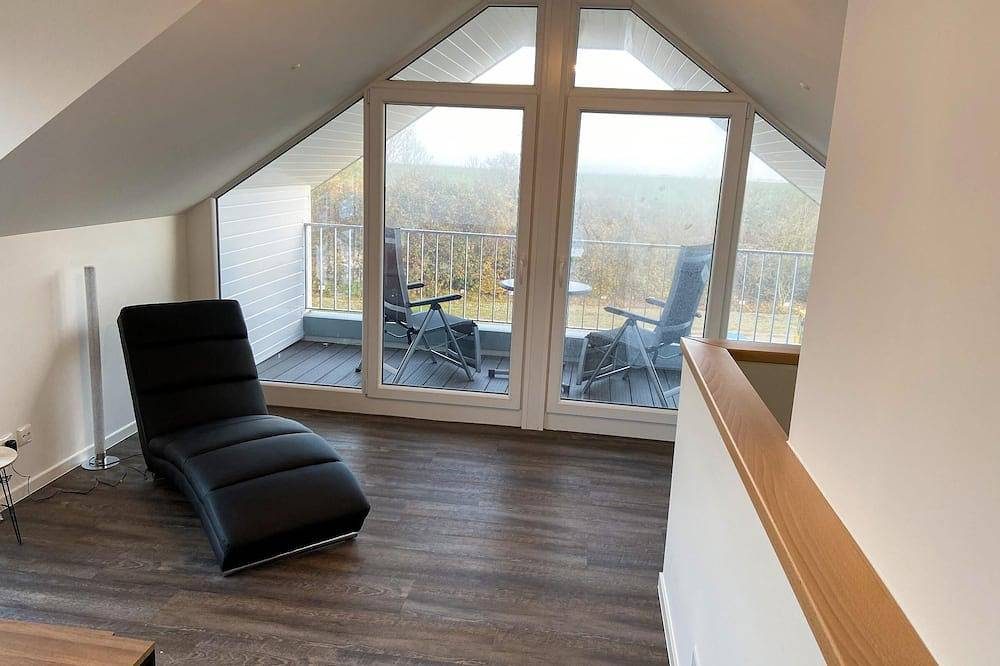 Modernes Ferienhaus, Sauna, Süd-Terrasse, Loggia mit Meerblick, Haustiere — Bild 3