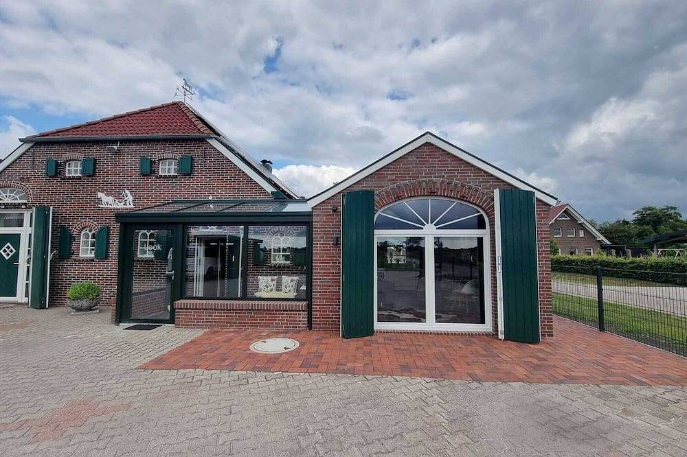 Herzlichen Willkommen in der \" Ferienwohnung Lookenhof \" im Herzen von Großheide — Bild 3