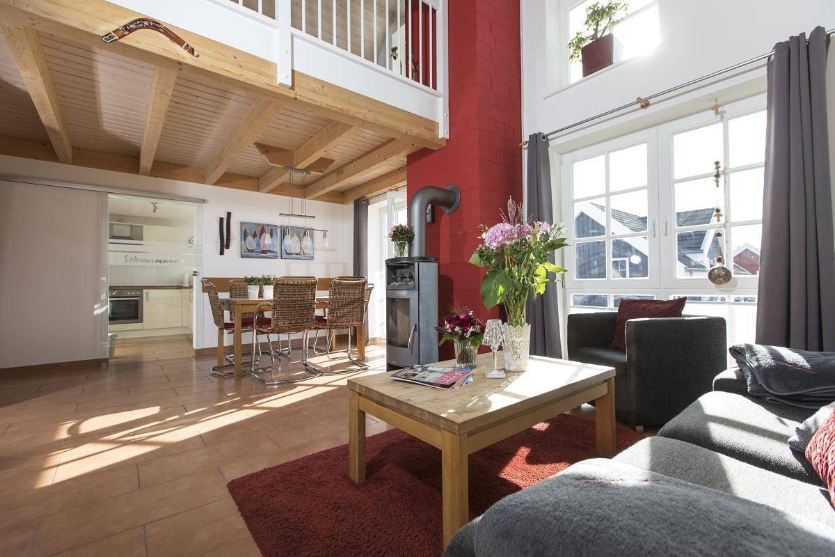 Schwalbennest Greetsiel für bis zu 6 Personen mit Kaminofen, Whirlpool  und Sauna - Haustiere herzlich willkommen, nah am Hafen — Bild 2