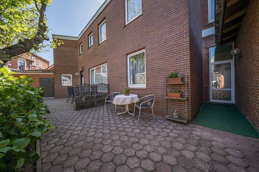 Erdgeschosswohnung mit kleiner Terrasse - Ideal für Paare — Bild 2