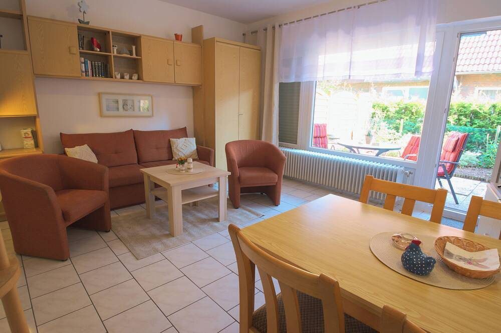 Strandnahe Erdgeschosswohnung mit eingezäunter Terrasse für bis zu 3 Personen — Bild 4