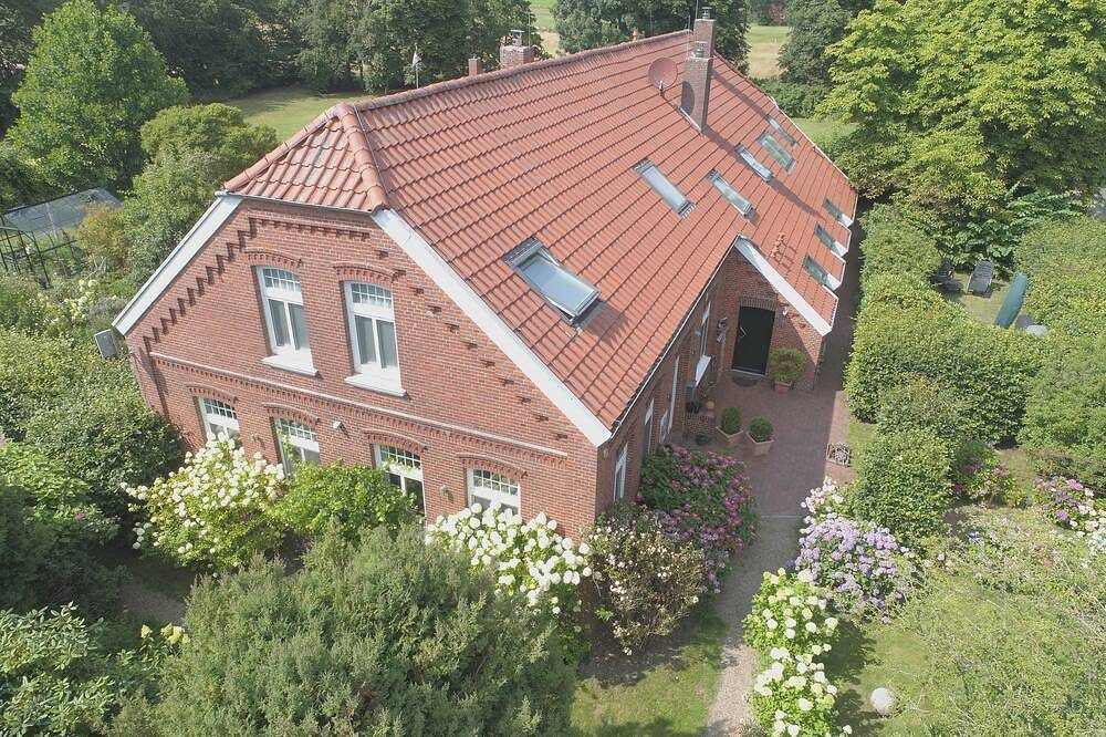 Gulfhof-Ferien Briese Ferienwohnung Achterenn- Urlaub im historischen Denkmal — Bild 2