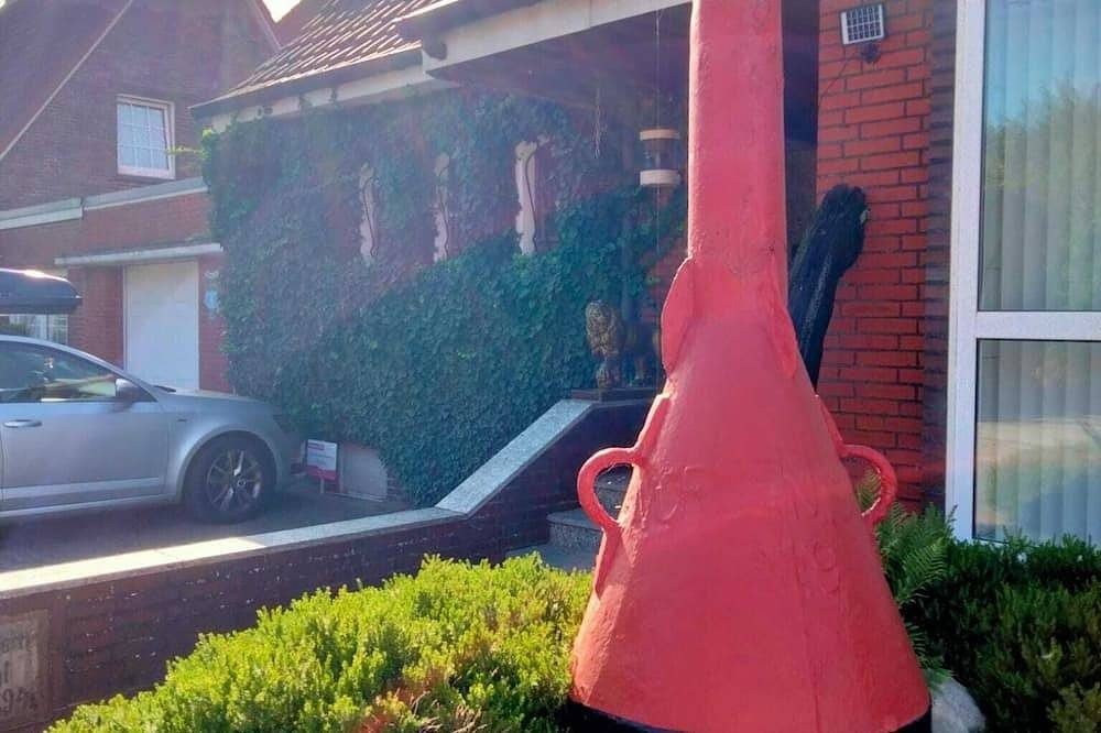 Kleine, strandnahe Ferienwohnung in Norddeich, Platz für bis zu 3 Personen. — Bild 4