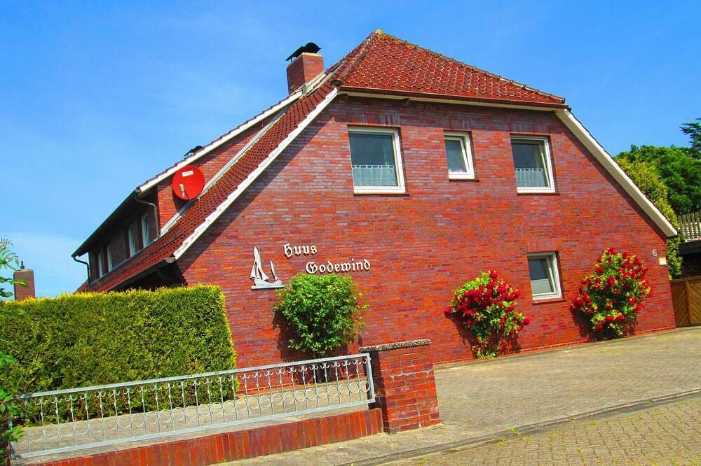 Top-Ferienhaus,7 P.,Sauna,2 Bäder,Wlan,Kamin,Strandk.,Terrasse,Hund,Spielplatz