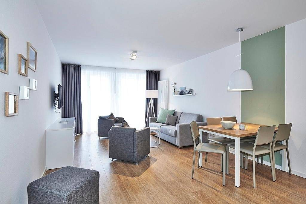 Tolles Apartment nah der Nordsee mit Westbalkon inkl. Schwimmbad- & Saunanutzung
