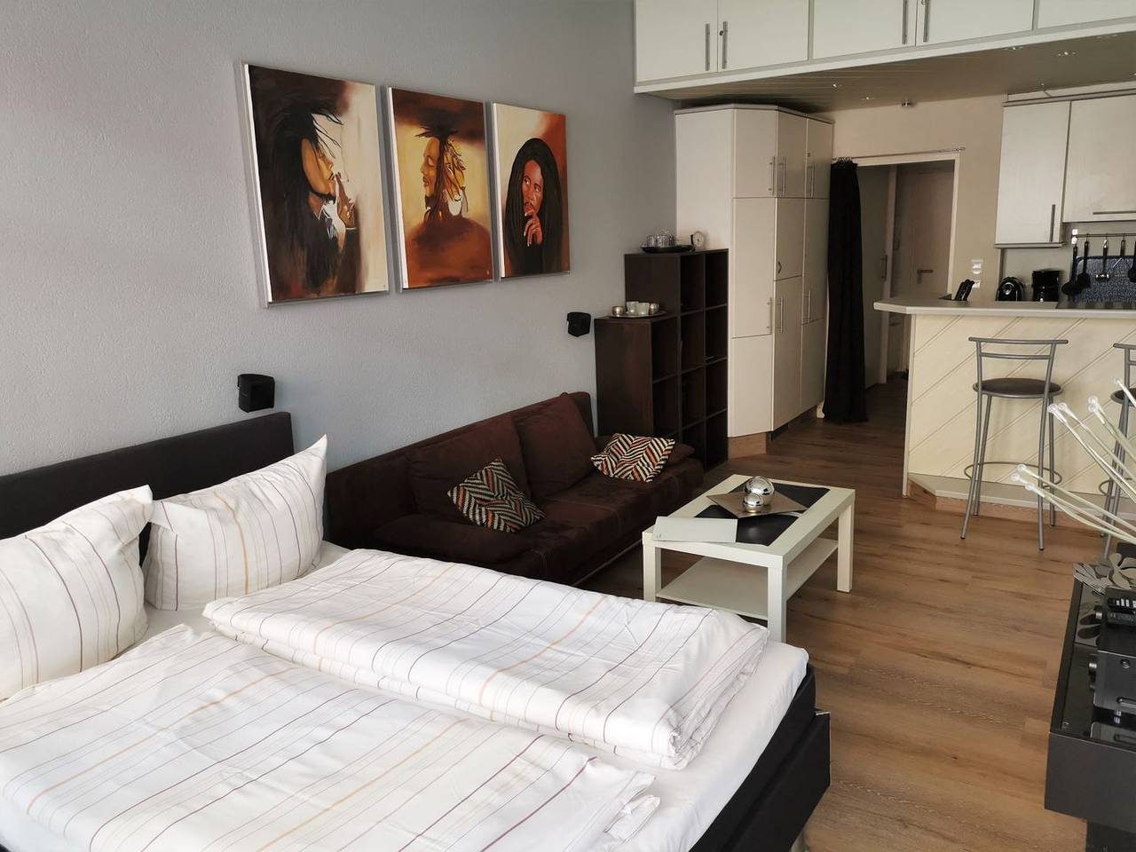 Modernes 1-Raum-Appartment mit Balkon in bester Insellage!