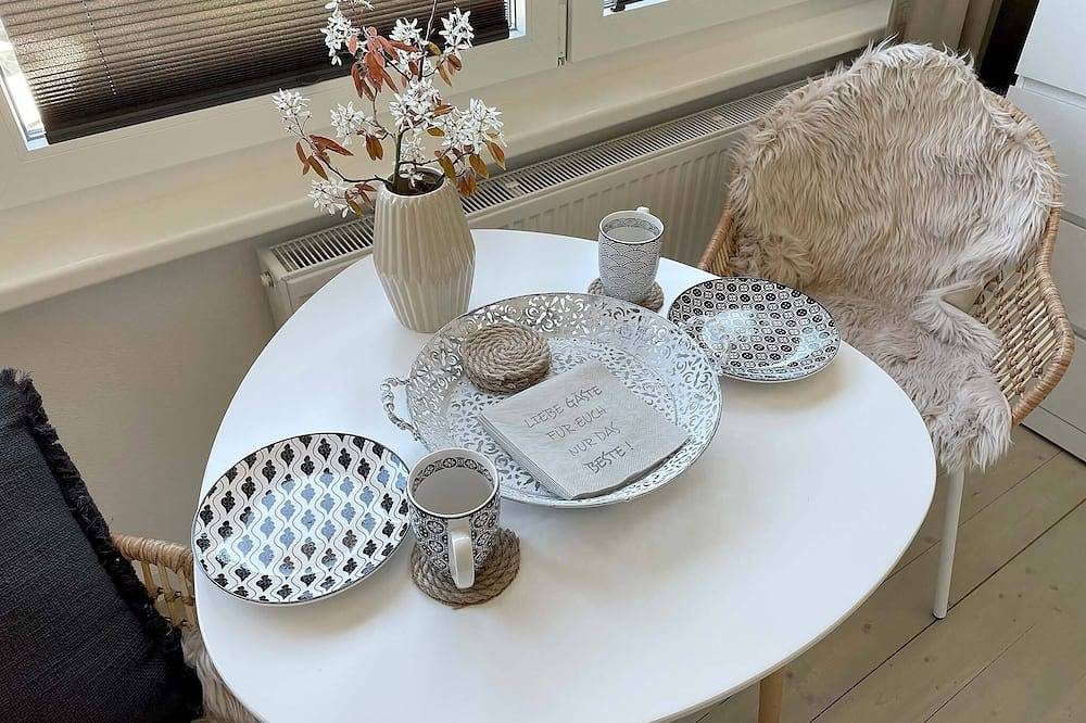 Das kuschelige Apartment Coco mit kleiner Kitchenette und Dusche\/Wc ist ideal fü — Bild 4
