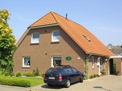 Eden, Ellen "Haus Abendstern" - Ferienwohnung - 35097