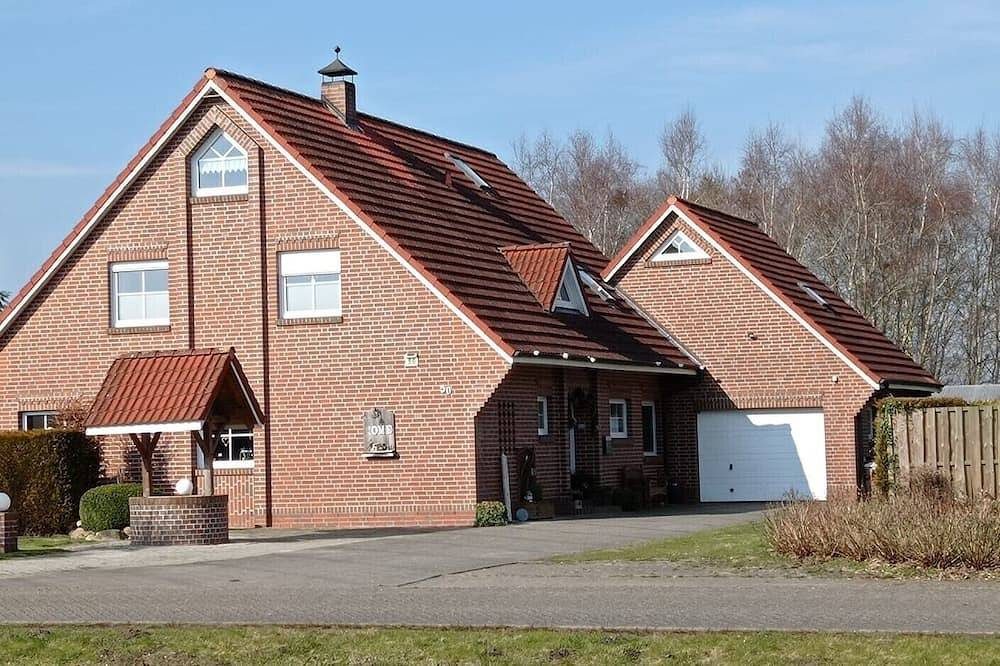 Gemütliche Ferienwohnung am Kanal im Herzen Ostfrieslands — Bild 2