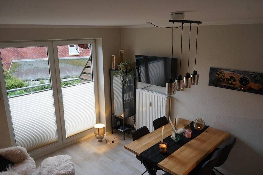 Fewo Schill und Mee(h)r, moderne Fewo im Zentrum gelegen, Haustiere erlaubt. — Bild 3