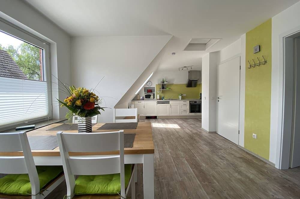 Haus Wilhelmine Og im Herzen Ostfrieslands. Zentral und ruhig gelegene Wohnung