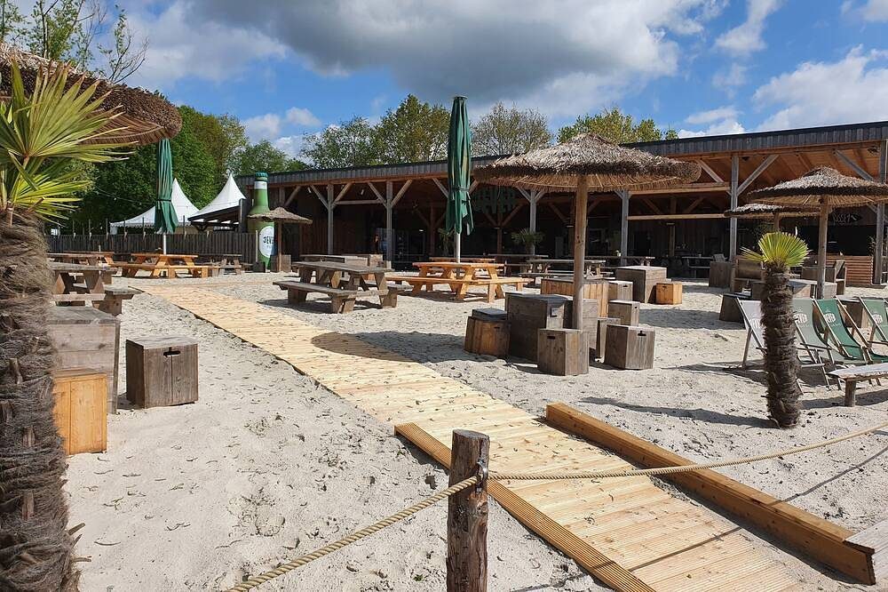 Ferienwohnung bzw. Ferienhaus mit Privatstrand am Badesee in Aurich-Tannenhausen — Bild 5