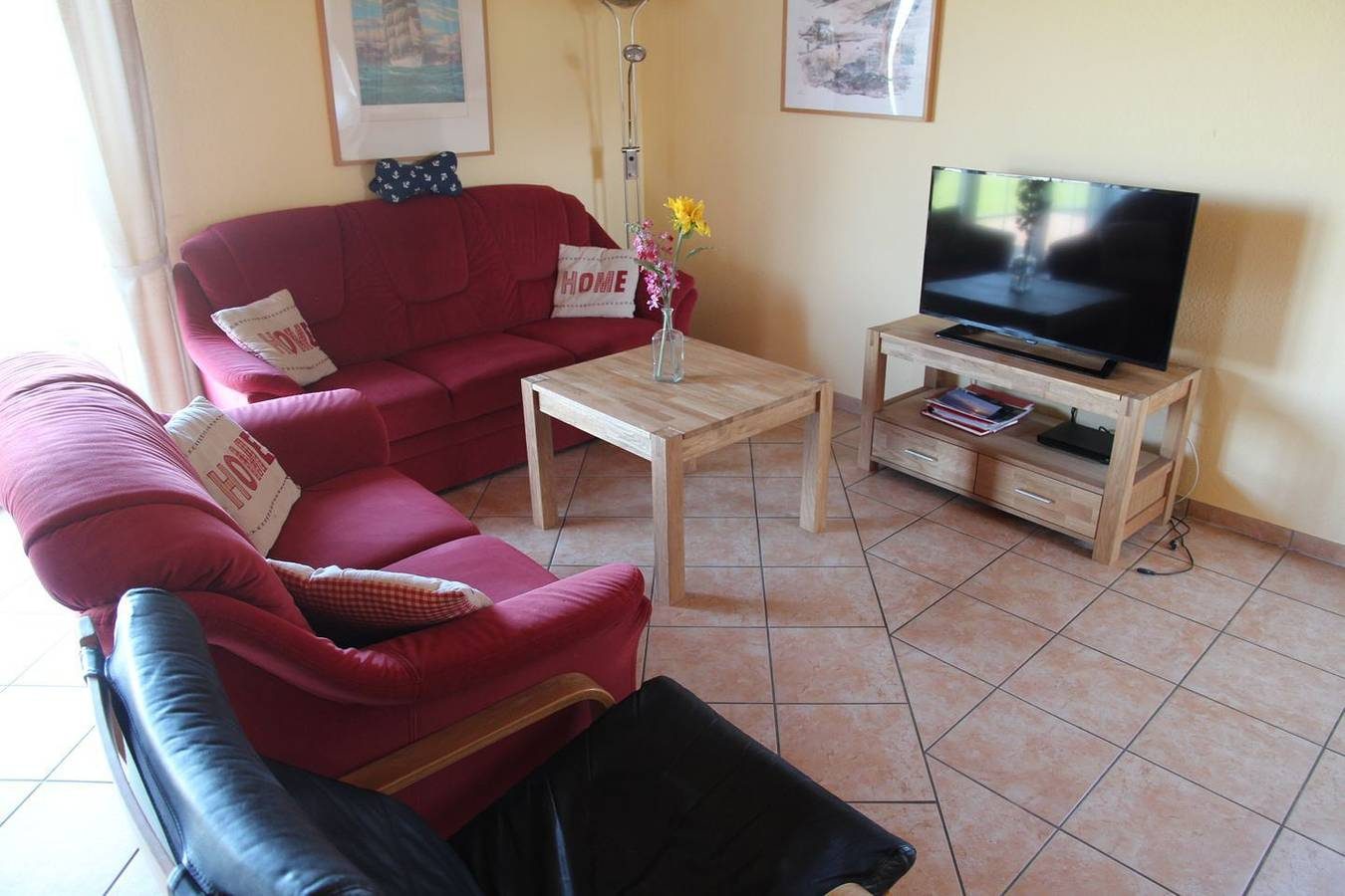 Ferienhaus (100qm) für 6 Personen + Hund mit Garten und Kamin am Wasser — Bild 3
