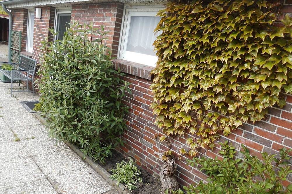 Ferienhaus für 3 Gäste mit 71m² in Neuharlingersiel (156089) — Bild 2