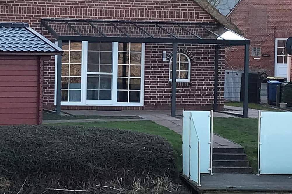 100qm Ferienhaus für 6 Pers. + Hund mit Kamin, Wärmekabine & Garten in Top-Lage — Bild 3