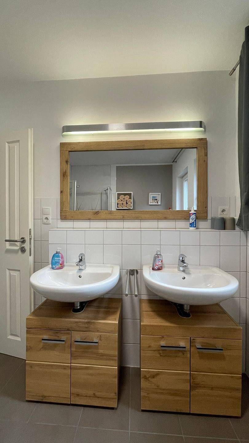 Die wunderschöne Ferienwohnung "Greta" im Wilken´s Hus" liegt in ruhiger Lage unweit des Langeooger Ortskern — Bild 5