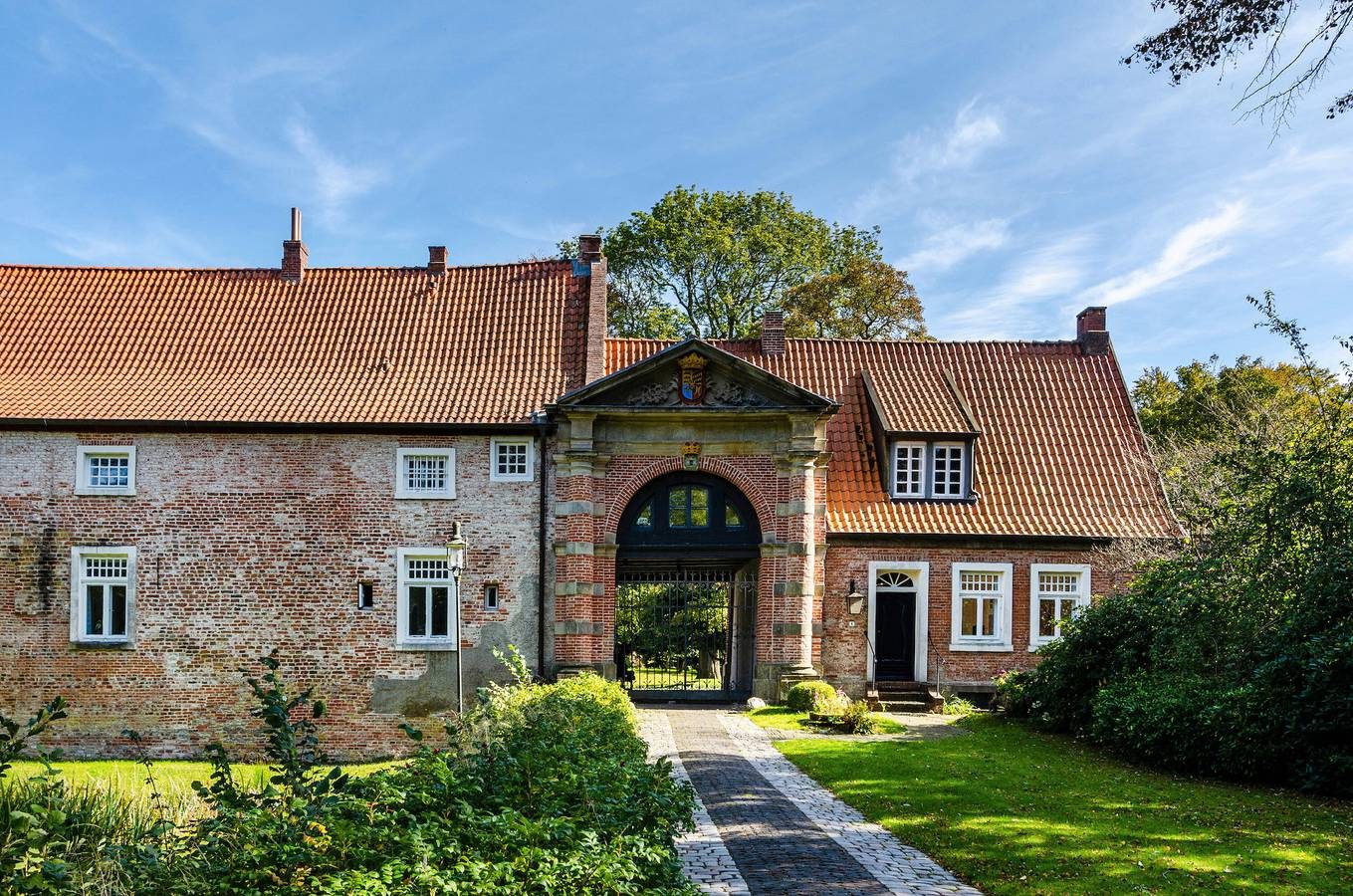 Bungalow 'Perle Von Berumbur' mit privater Terrasse, privatem Garten und Wi-Fi