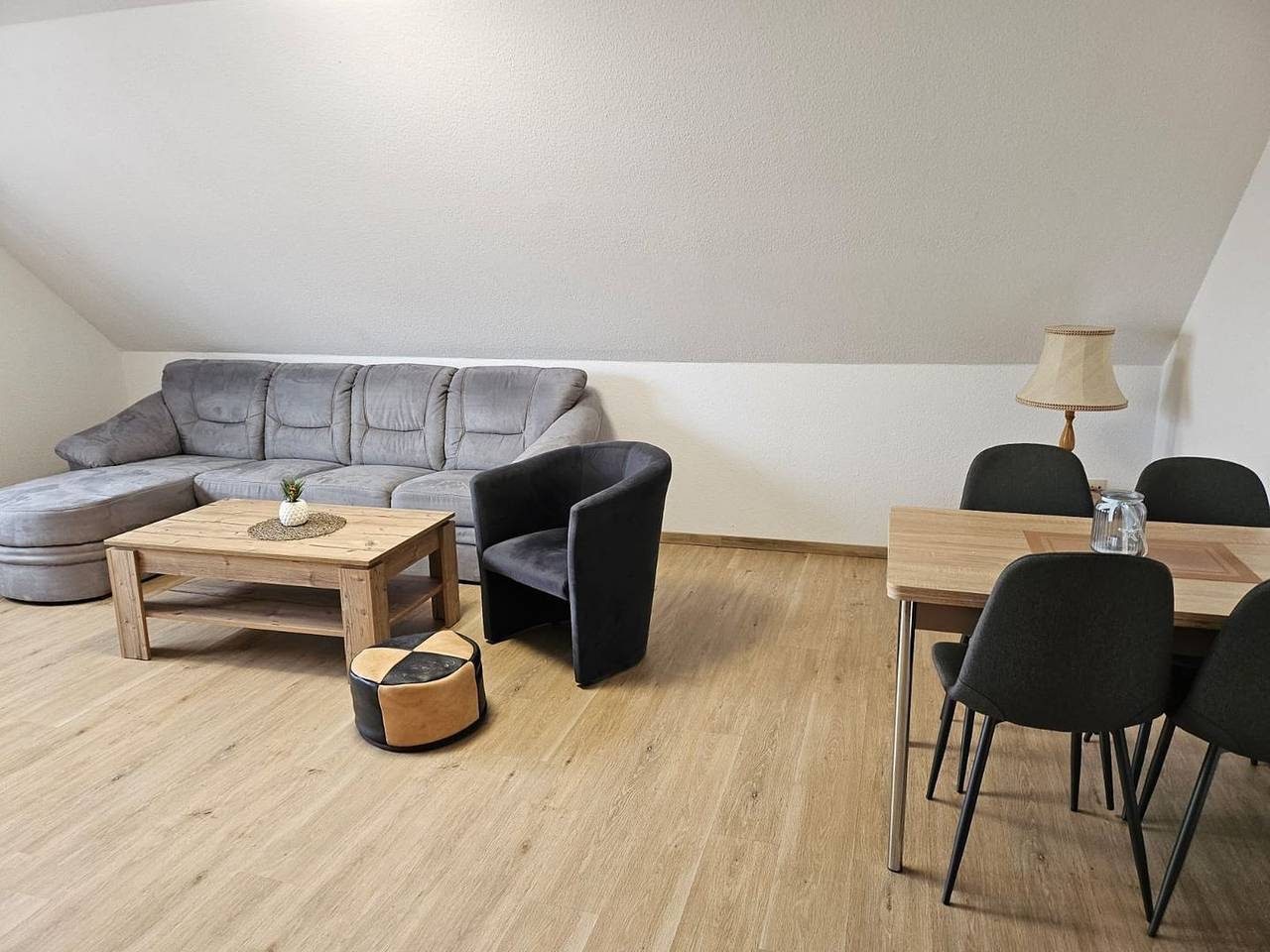 Komfortable 2-Raum-Ferienwohnung in zentraler Lage! — Bild 2