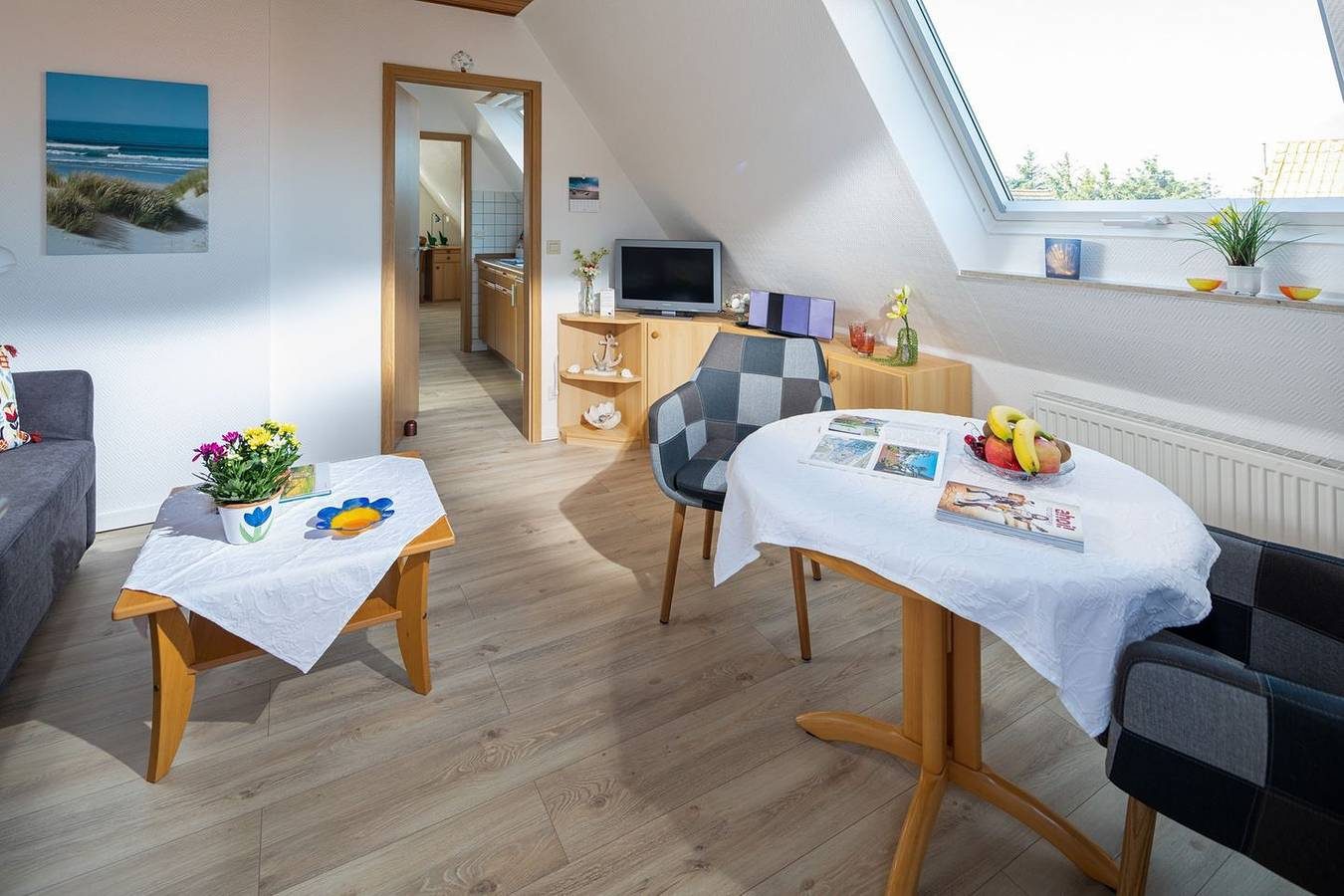 Gemütliche Dachgeschoss Ferienwohnung für bis zu 2 Personen — Bild 2