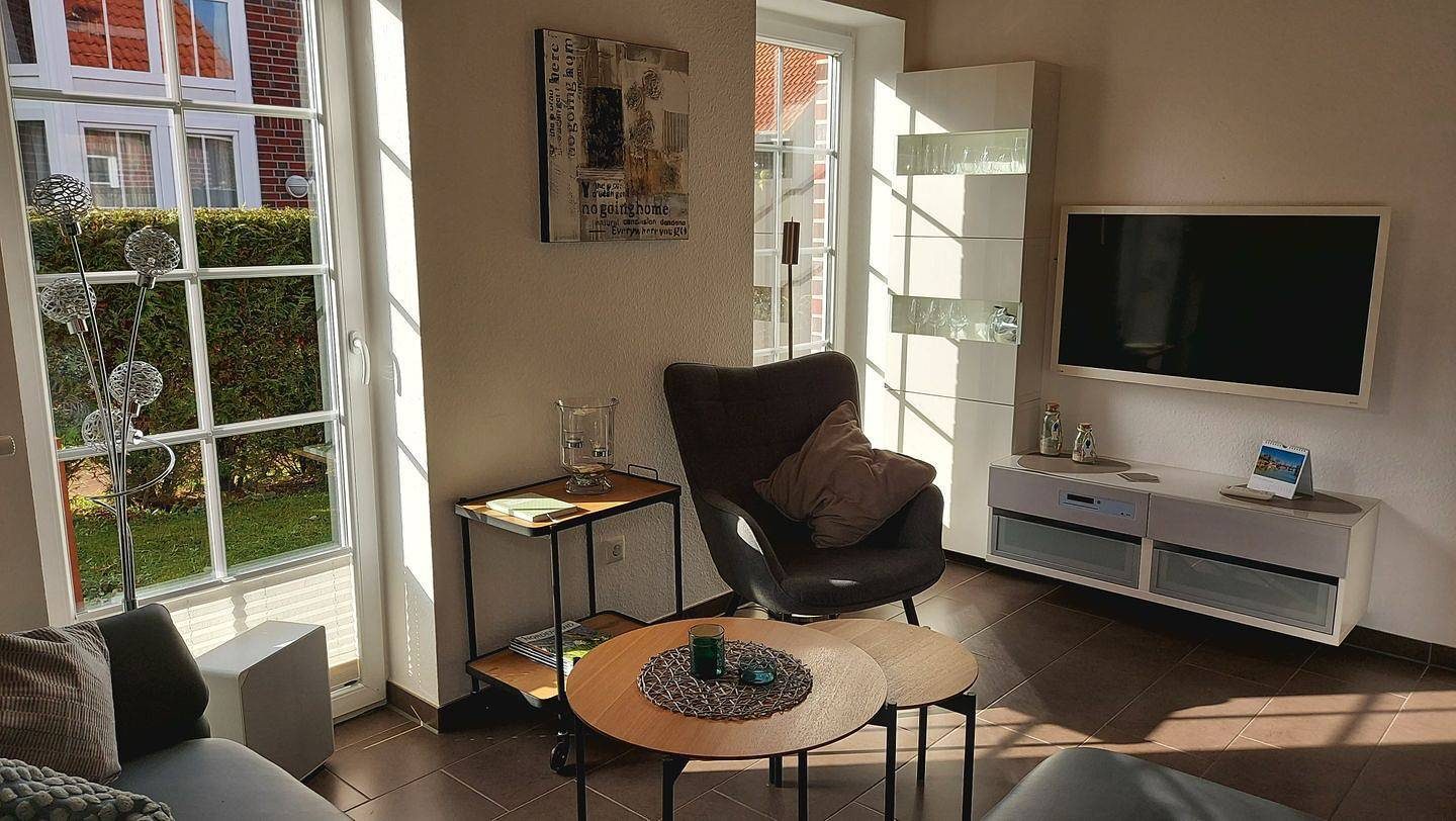 Hochwertiges 100qm Ferienhaus für 6 Personen mit Sauna, Kamin und großem Garten — Bild 3