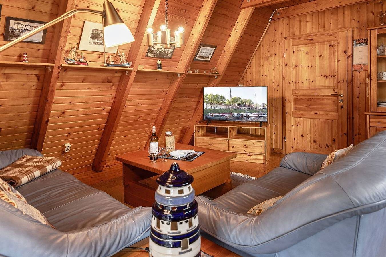 Nurdach- Ferienhaus mit 3 Schlafzimmern in Carolinensiel ( 72m²) für 6-7 Personen — Bild 5